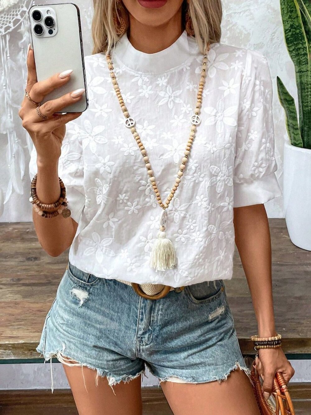White Casual Women's Floral Printed Loose Top - Picture 3 of 8
